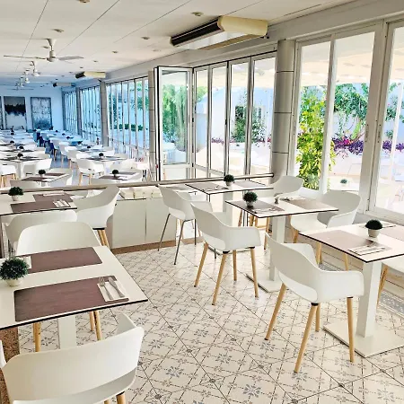 Bluesea Ses Cases D'or Aparthotel 4*
