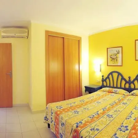 Bluesea Ses Cases D'or Aparthotel