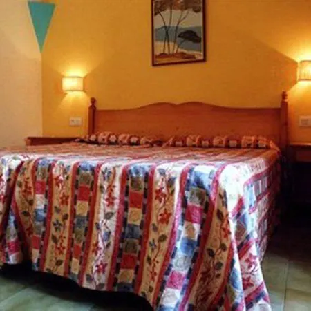 Bluesea Ses Cases D'or Aparthotel